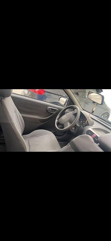 Gebraucht Opel Corsa 65 PS (47 kW) 2003 Blau Kleinwagen