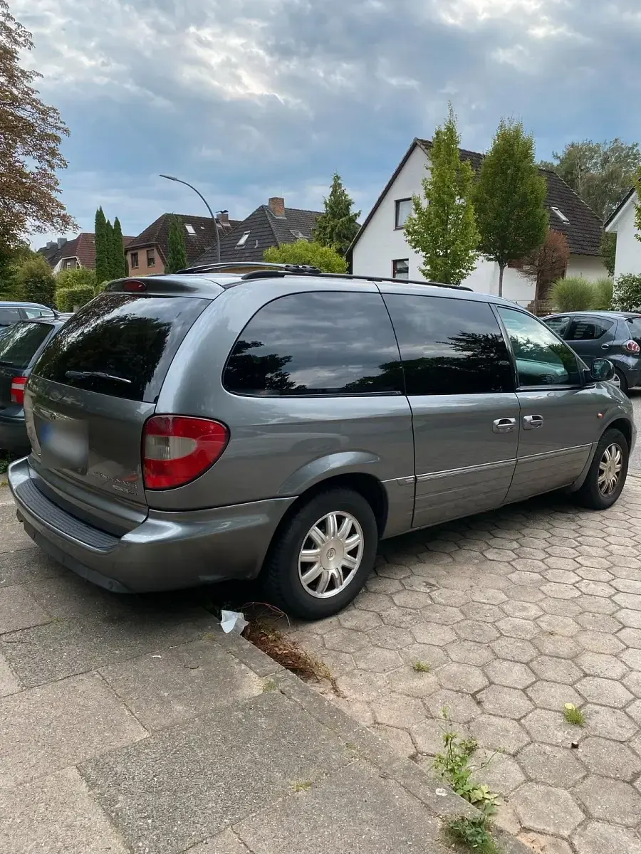 Gebraucht Chrysler Grand Voyager 150 PS (110 kW) 2006 Grau Van / Kleinbus
