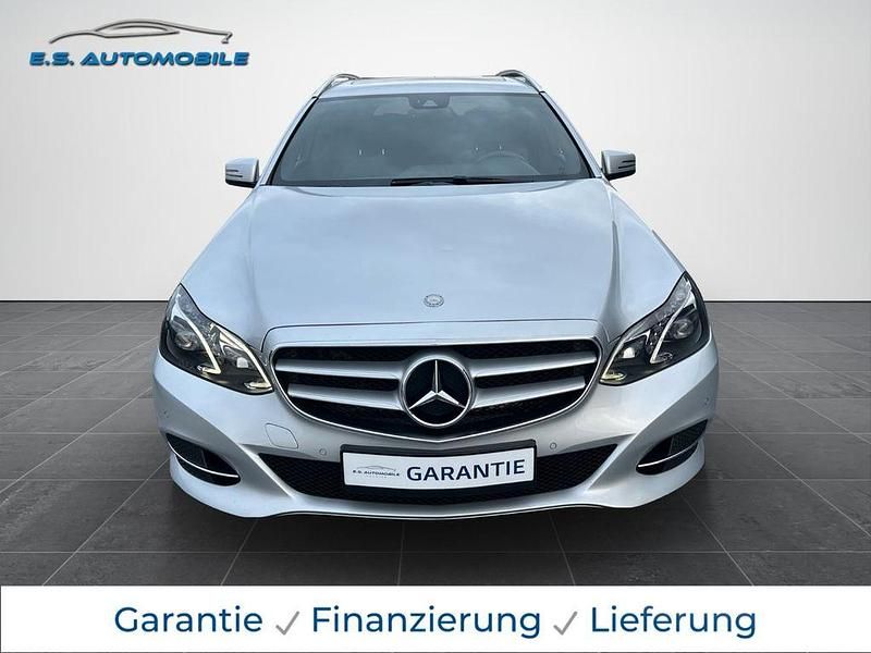 Gebraucht Mercedes E250 Avantgarde 204 PS (150 kW) 2017 Iridiumsilber Kombi