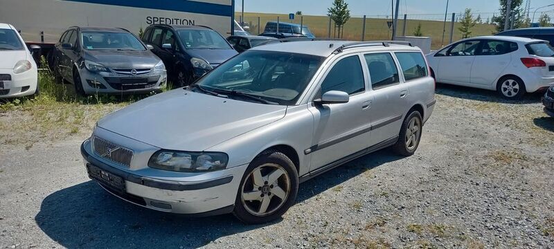 Silber Gebraucht 2004 Volvo V70 Kombi | 850 € (Fairer Preis) - Bild 1/4