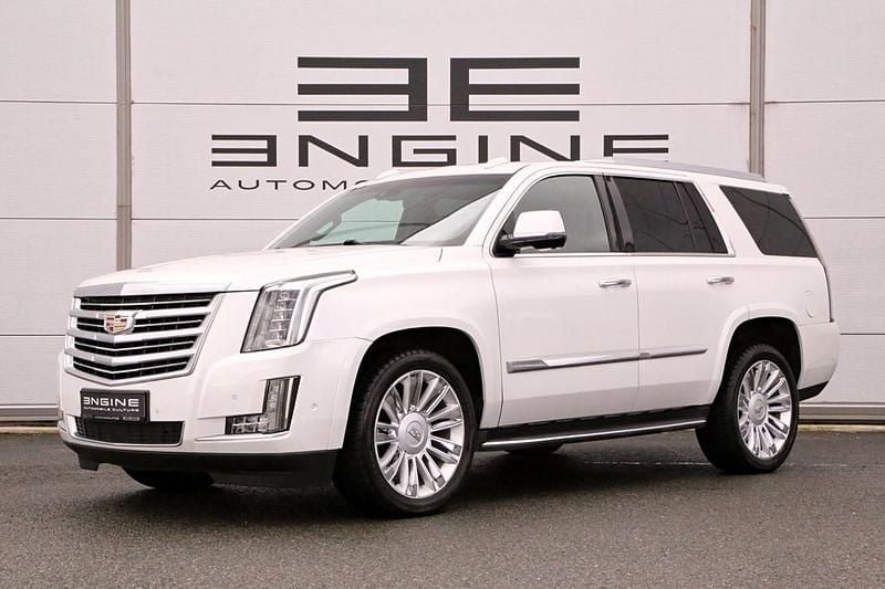 Gebraucht Cadillac Escalade 426 PS (313 kW) 2018 Weiß SUV