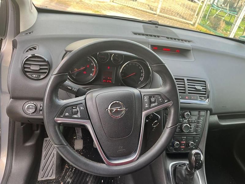 Gebraucht Opel Meriva Edition 120 PS (88 kW) 2012 Grau Van / Kleinbus