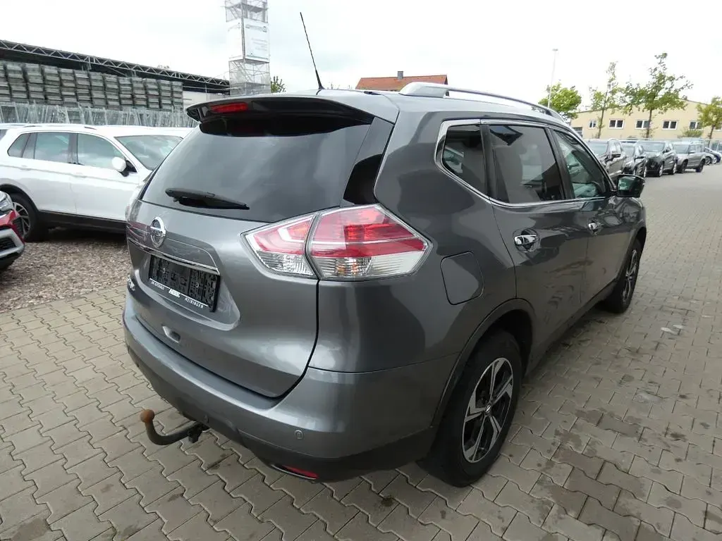 Gebraucht Nissan X-Trail Tekna 177 PS (130 kW) 2018 Grau SUV