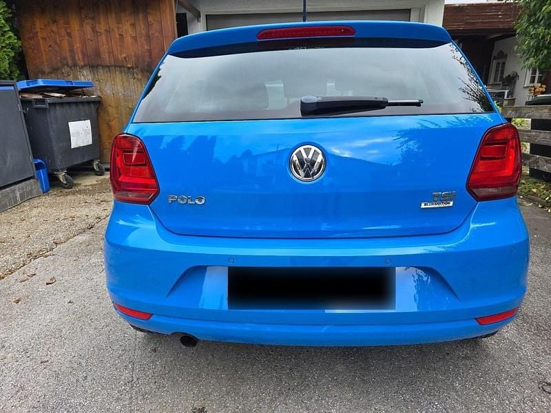 Occasion VW Polo LOUNGE 90 ch (66 kW) 2015 Bleue Berline