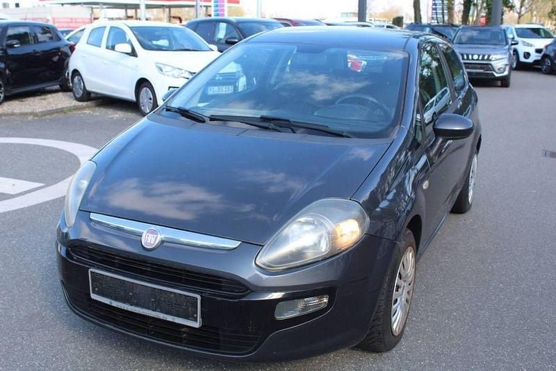 Gebraucht Fiat Punto 69 PS (50 kW) 2011 Grau Kleinwagen