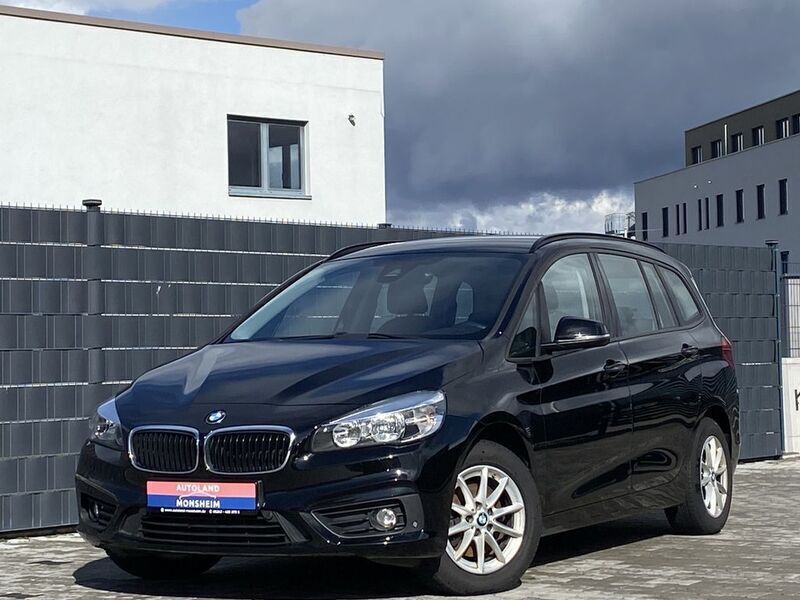 Schwarz Gebraucht 2016 BMW 218 Gran Tourer Advantage Van / Kleinbus | 9.450 € (Guter Preis) - Bild 1/4