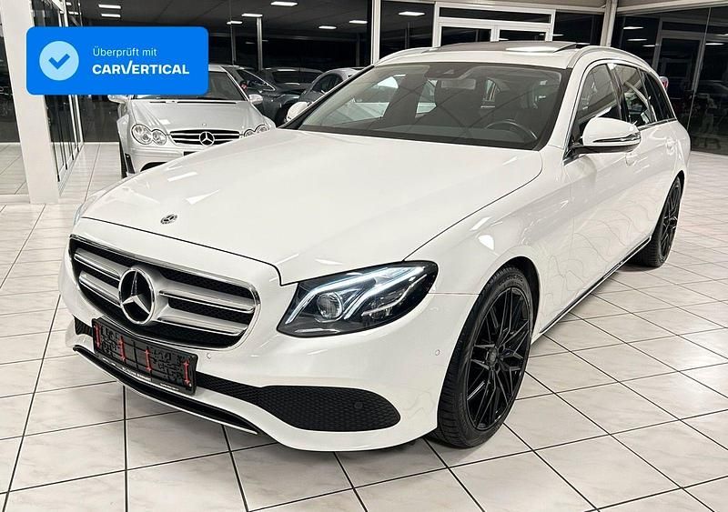 Usata Mercedes E350 258 CV (189 kW) 2017 Bianco Station wagon