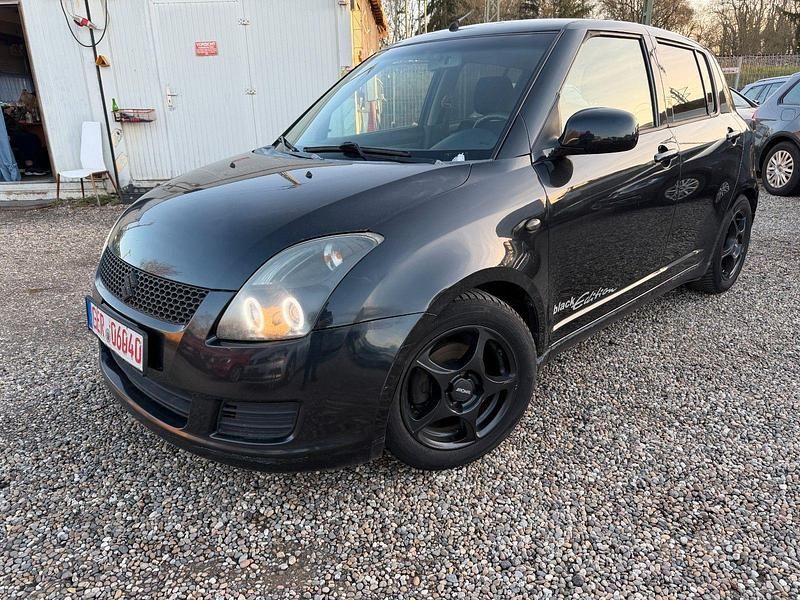 Second-hand Suzuki Swift 92 CP (67 kW) 2008 Negru Hatchback
