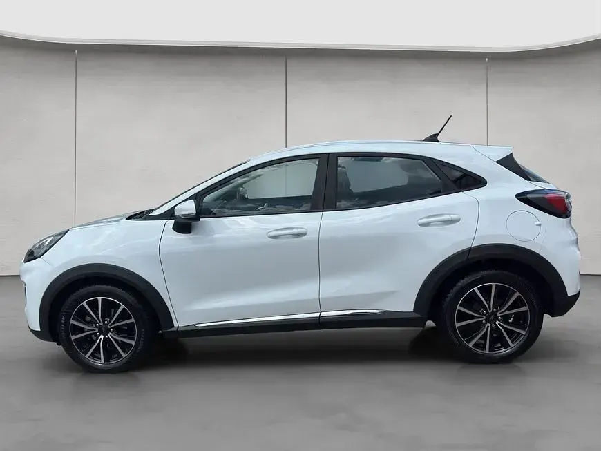 Gebraucht Ford Puma Titanium 125 PS (91 kW) 2022 Weiß SUV