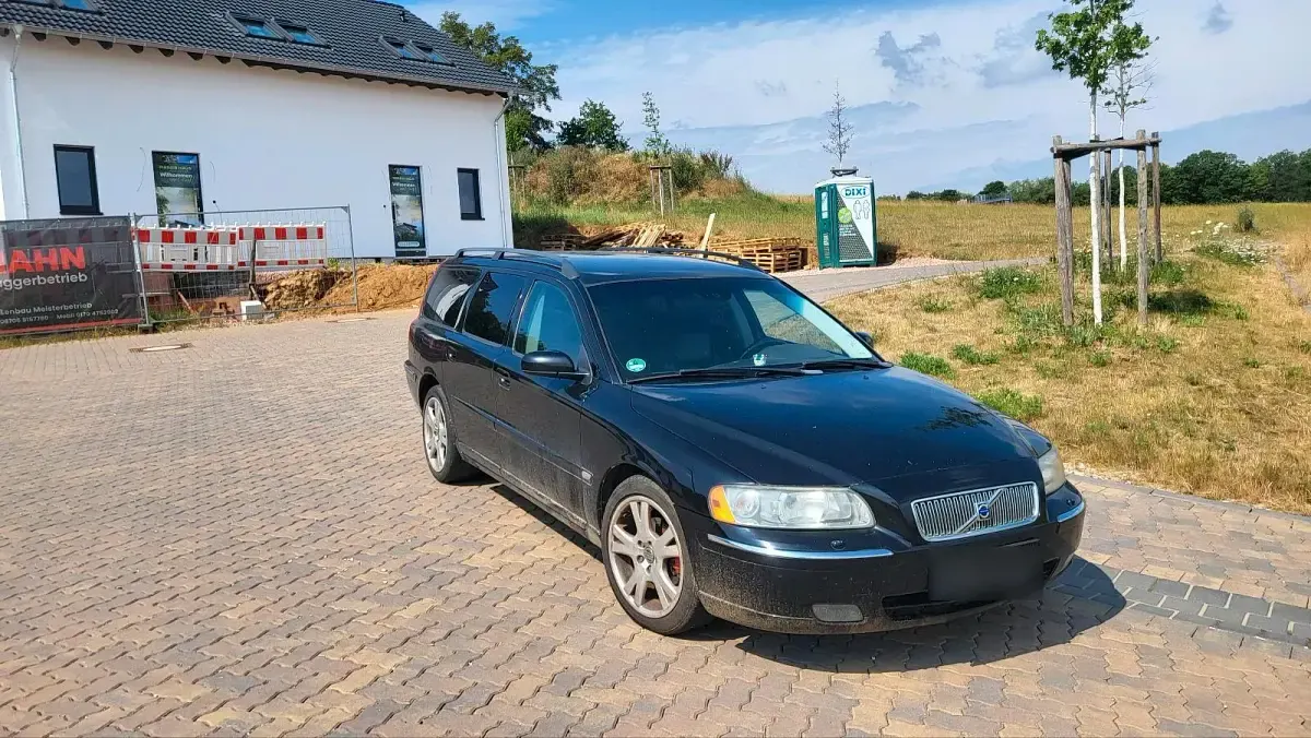 Gebraucht Volvo V70 185 PS (136 kW) 2006 Schwarz Kombi