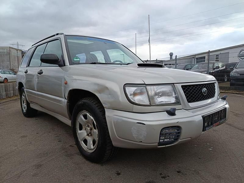 Gebraucht Subaru Forester 125 PS (91 kW) 2000 SUV