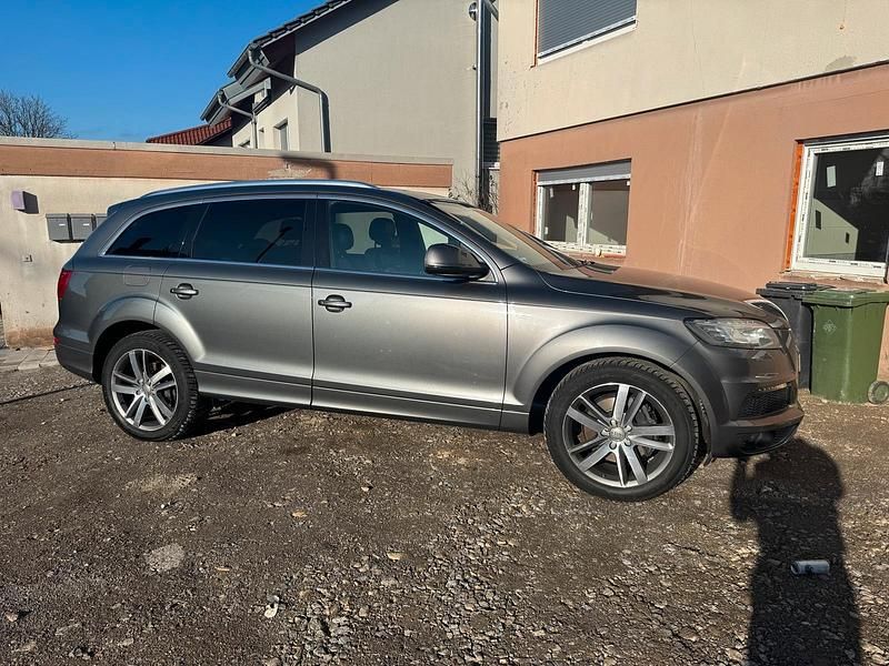 Gebraucht Audi Q7 S-Line 245 PS (180 kW) 2012 Grau SUV