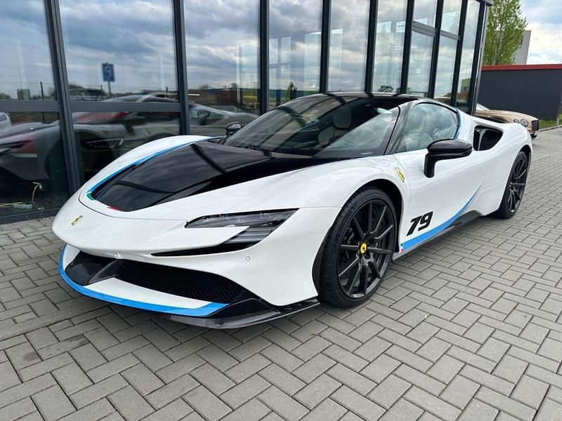 Gebraucht Ferrari SF90 2022 Weiß