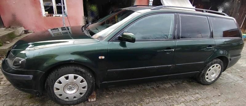 Gebraucht VW Passat 150 PS (110 kW) 1998 Grün Kombi