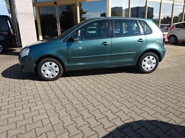 Usata VW Polo Comfortline 64 CV (47 kW) 2005 Verde Berlina