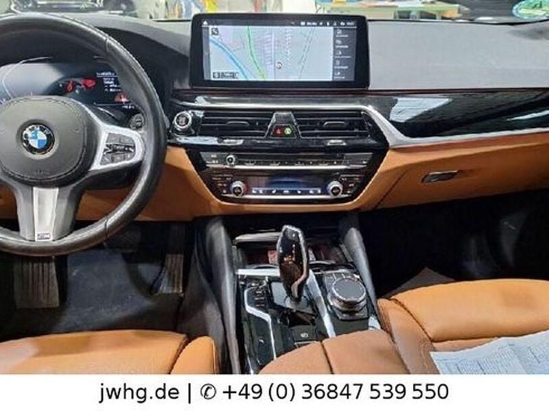 Gebraucht BMW 520 190 PS (139 kW) 2020 Grau Limousine