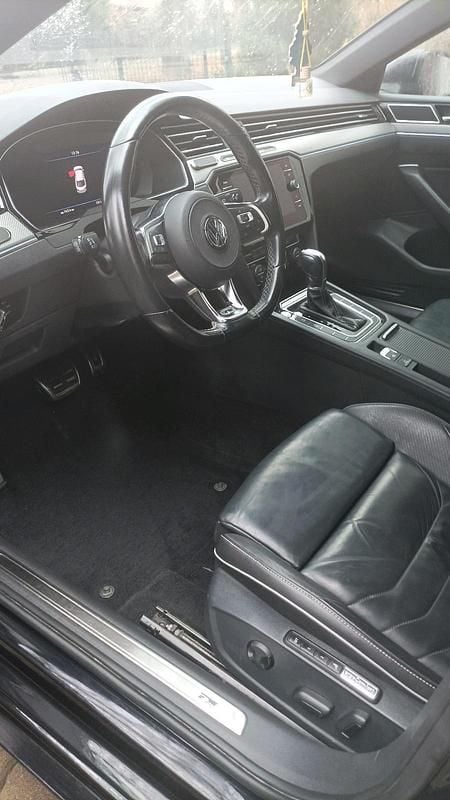 Gebraucht VW Arteon R 190 PS (139 kW) 2019 Schwarz Kleinwagen