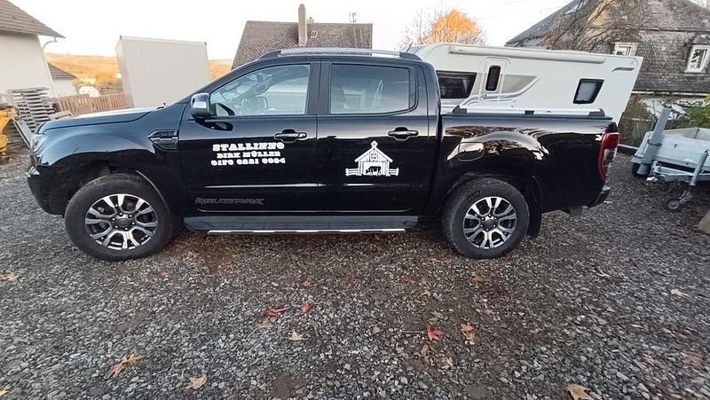 Schwarz Gebraucht 2021 Ford Ranger Wildtrack Abholung | 29.950 € (Fairer Preis) - Bild 1/4