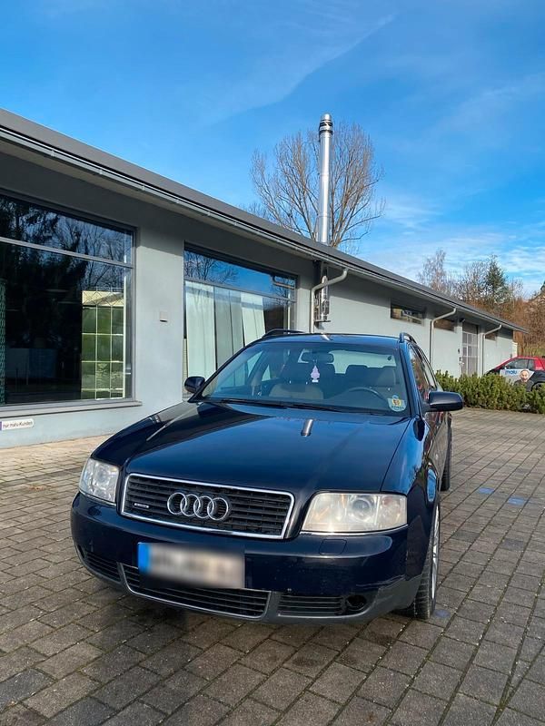 Gebraucht Audi A6 190 PS (139 kW) 2001 Blau Kombi