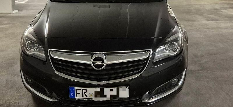 Schwarz Gebraucht 2015 Opel Insignia Business Kombi | 9.200 € (Etwas zu teuer) - Bild 1/4