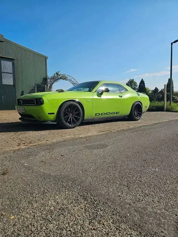 Usata Dodge Challenger 309 CV (227 kW) 2013 Verde Coupé