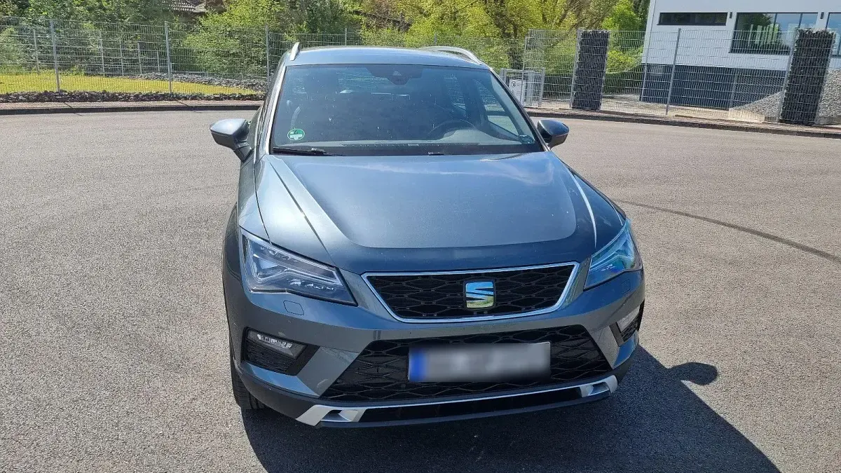 Gebraucht Seat Ateca XCELLENCE 150 PS (110 kW) 2018 Grau SUV