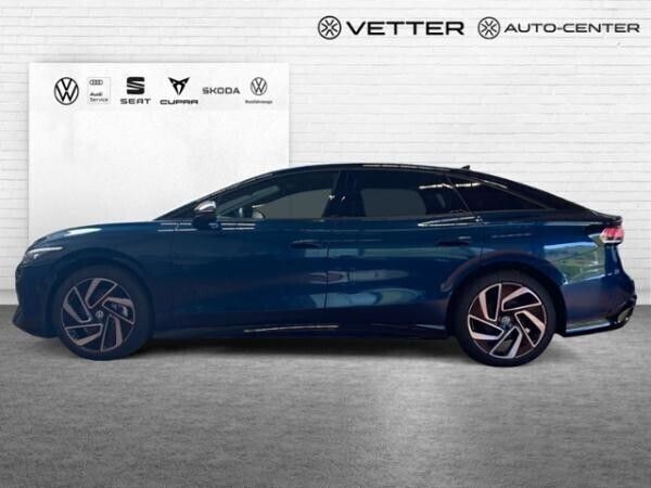 Neu VW ID.7 Pro 210 kW (286 PS) 2025 Schwarz (blau (aquamarinblau metallic / schwarz)) Kleinwagen