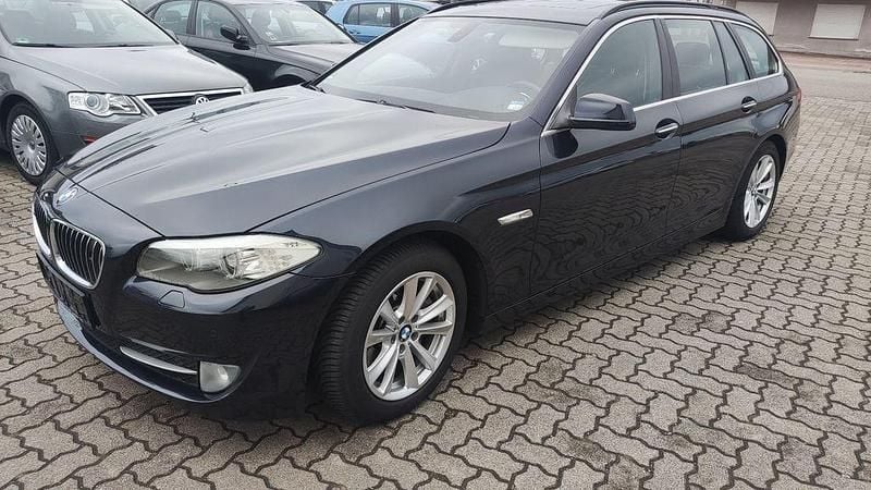 Blau Gebraucht 2012 BMW 535 Kombi | 9.500 € (Superpreis) - Bild 1/4