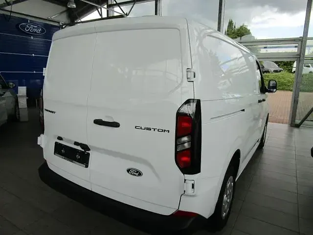 Neu Ford Transit Custom Trend 136 PS (100 kW) 2026 Weiß Van