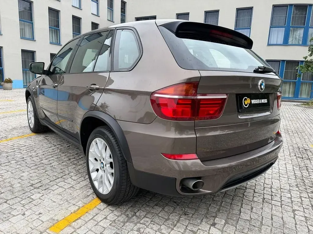 Gebraucht BMW X5 Sport Line 245 PS (180 kW) 2013 Sparkling bronze SUV