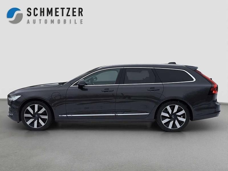 Gebraucht Volvo V90 455 PS (334 kW) 2025 Platinum grey Kombi