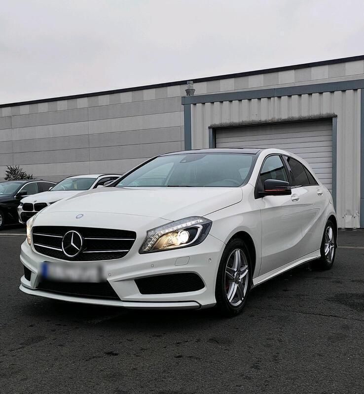 Weiß Gebraucht 2014 Mercedes A200 AMG line Limousine | 15.500 € - Bild 1/4