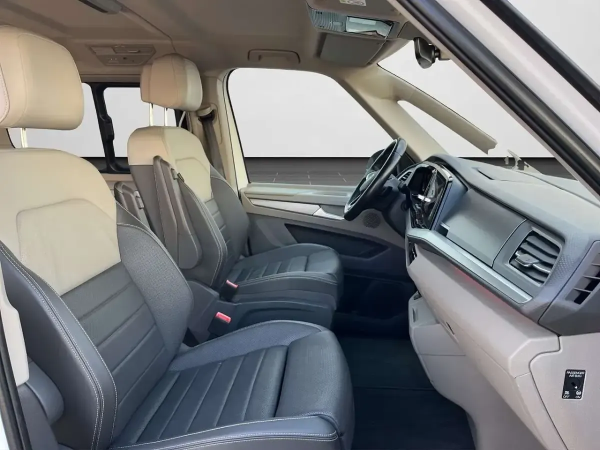Używany VW Multivan Life 150 KM (110 kW) 2023 Biały Minivan