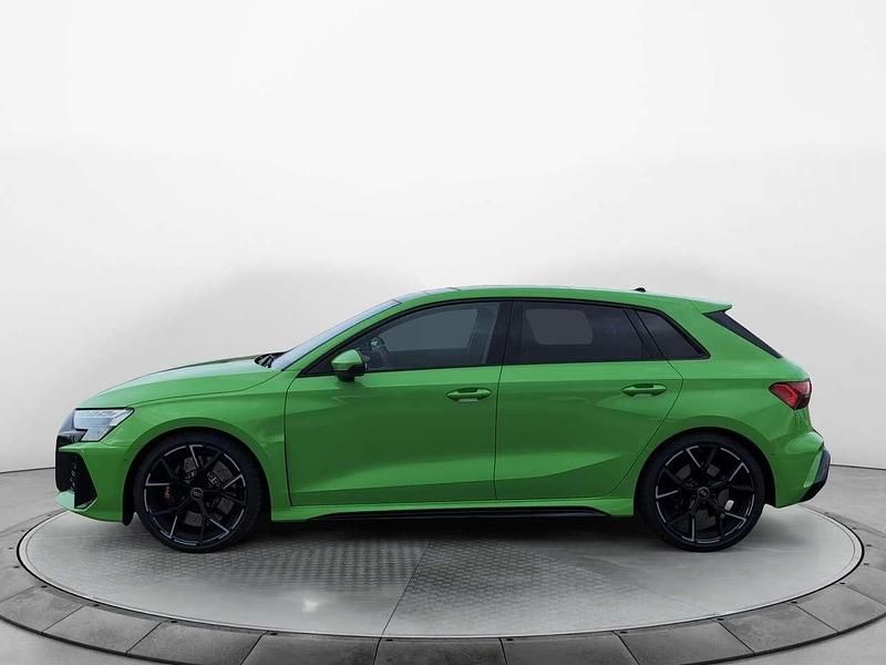 Second-hand Audi RS3 400 CP (294 kW) 2025 Verde Berlinǎ