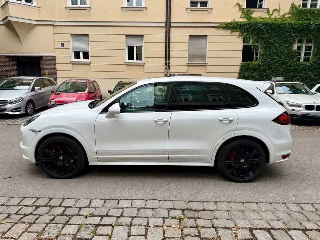 Gebraucht Porsche Cayenne GTS 420 PS (308 kW) 2013 Weiß SUV