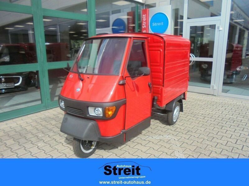Rot Neu 2024 Piaggio APE Kleinwagen | 8.290 € - Bild 1/4