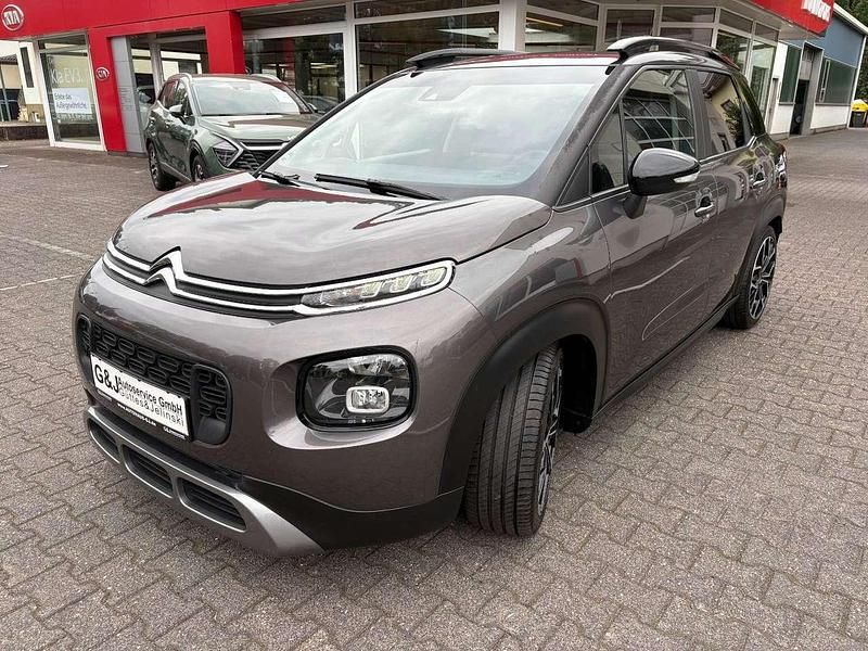 Grau/typ aussenverkleidung met Gebraucht 2021 Citroën C3 Aircross Feel SUV | 12.990 € (Fairer Preis) - Bild 1/4