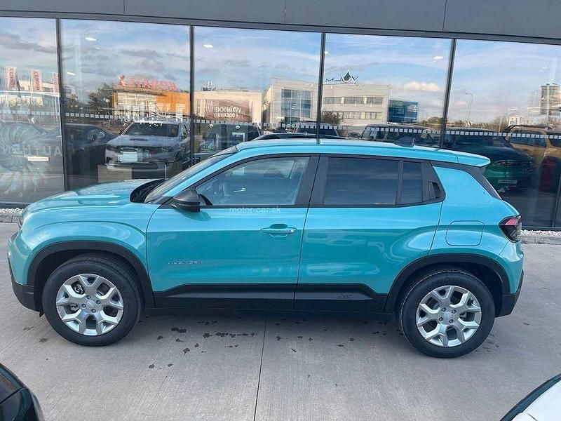 Neu Jeep Avenger EV Longitude 114 kW (156 PS) 2025 Grün SUV