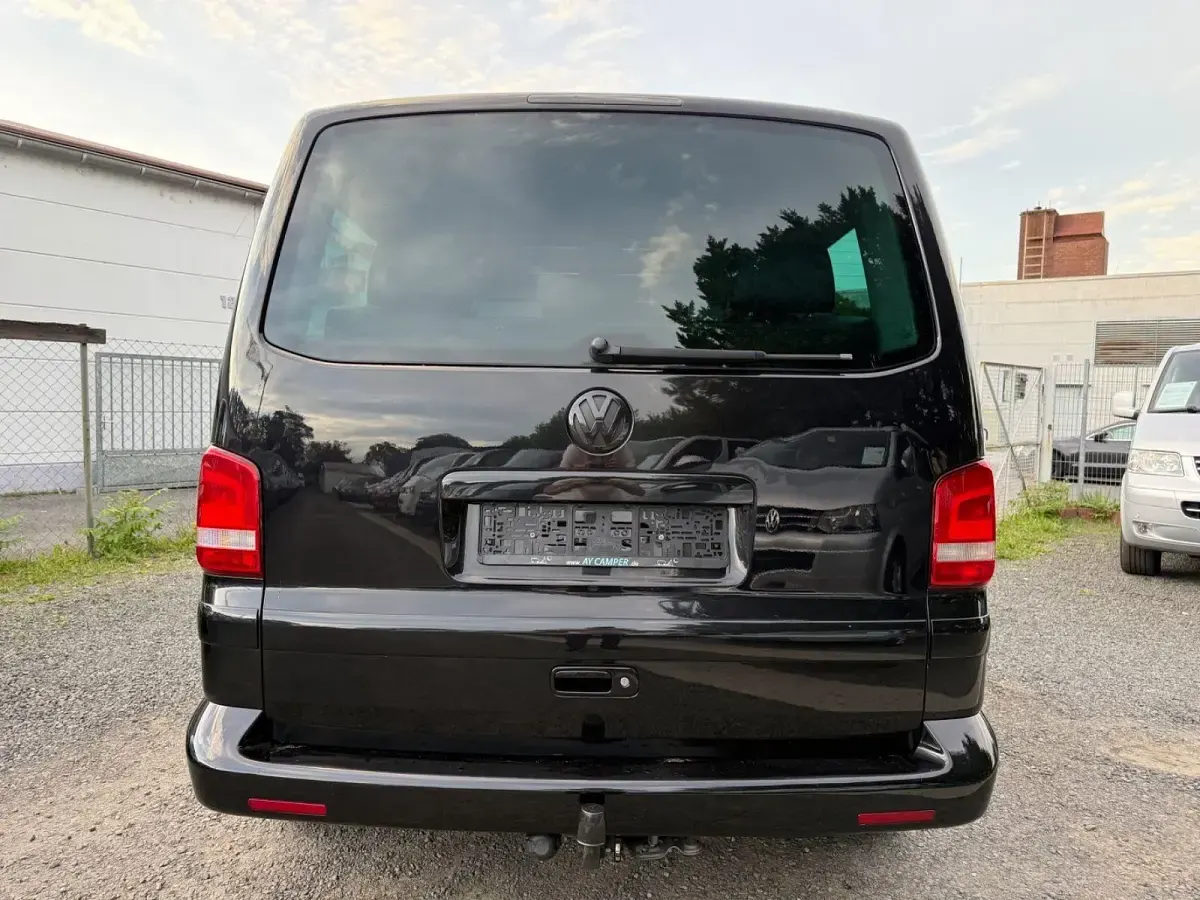 Gebraucht VW Multivan Highline 174 PS (127 kW) 2008 Schwarz Van / Kleinbus