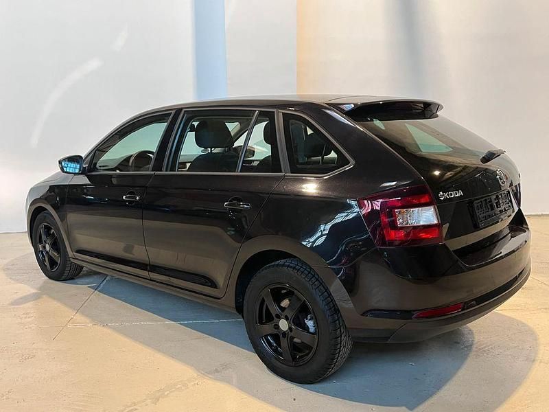Gebraucht Skoda Rapid Ambition 125 PS (91 kW) 2018 Schwarz Limousine