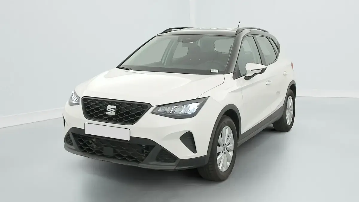 Gebraucht Seat Arona Business 110 PS (80 kW) 2024 (blanc candy toit noir) SUV
