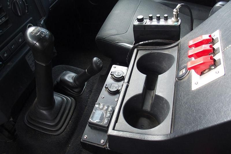 Gebraucht Land Rover Defender S 122 PS (89 kW) 2008 Grün Kombi