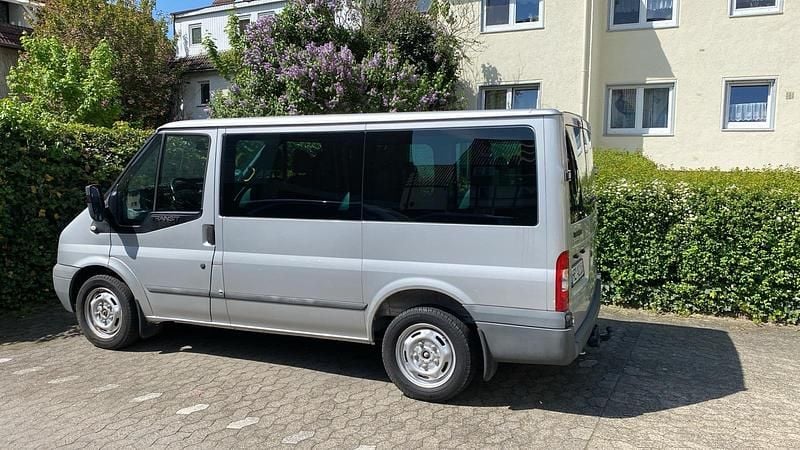 Silber Gebraucht 2011 Ford Transit SUV | 10.500 € - Bild 1/4