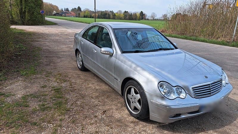 Gebraucht Mercedes 320 218 PS (160 kW) 2002 Silber Limousine