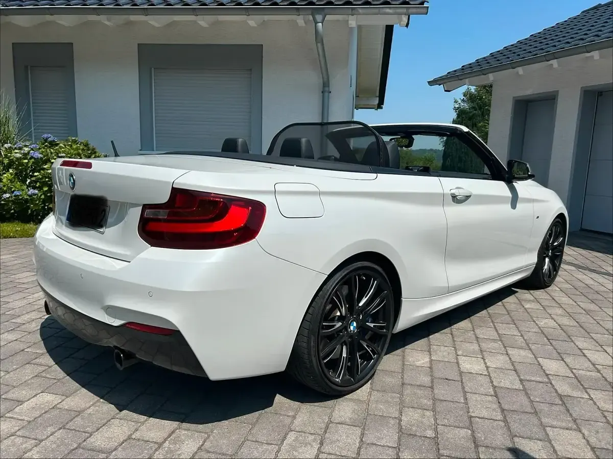 Gebraucht BMW M235 Sport Line 326 PS (239 kW) 2015 Weiß Cabrio