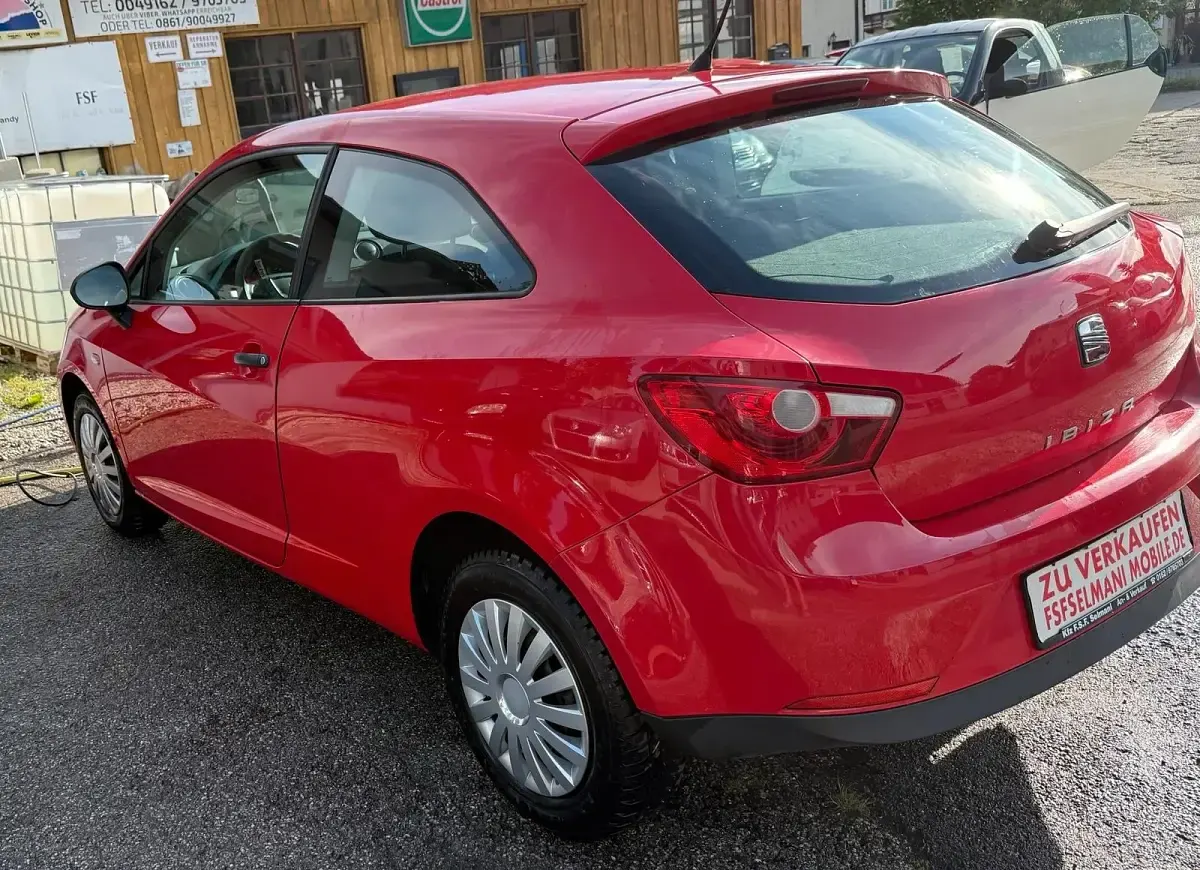 Gebraucht Seat Ibiza Reference 69 PS (50 kW) 2009 Rot Kleinwagen