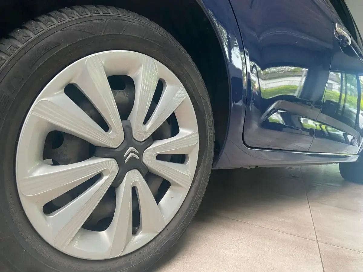 Gebraucht Citroën C3 SELECTION 68 PS (50 kW) 2014 Blau Limousine