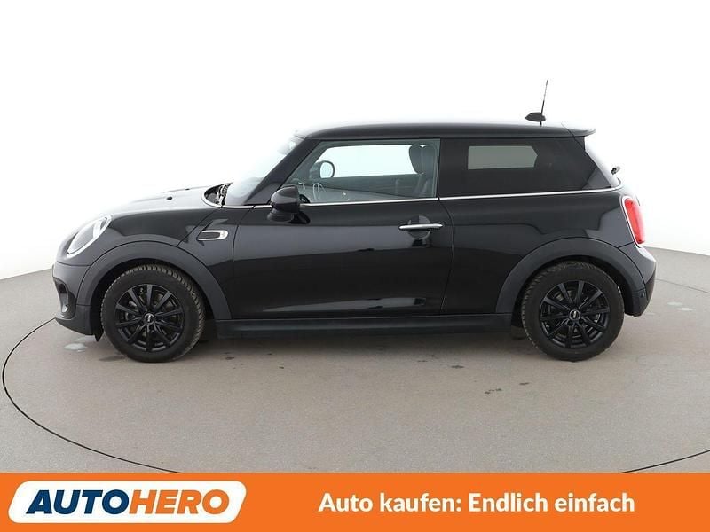 Second-hand Mini ONE 102 CP (75 kW) 2018 Negru Hatchback