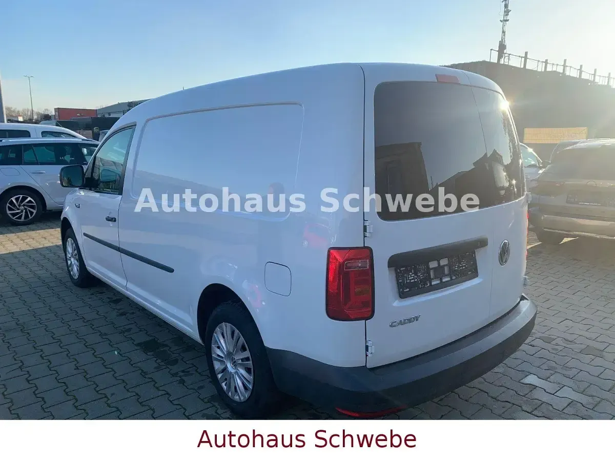 Gebraucht VW Caddy Maxi Basis 102 PS (75 kW) 2017 Weiß Van / Kleinbus