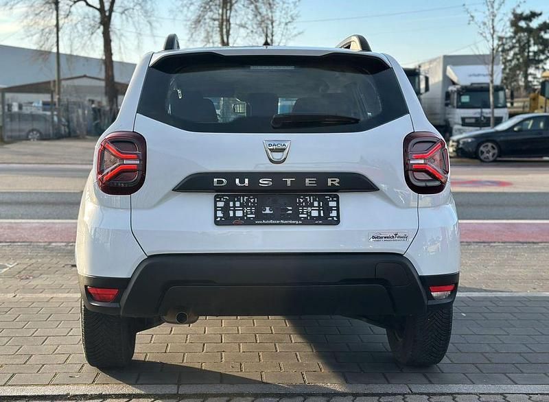 Gebraucht Dacia Duster Essentiel 91 PS (66 kW) 2022 Weiß SUV